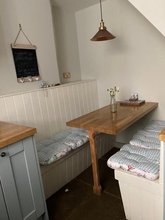 Little Monmouth 4 Bedroom Cottage, Old Town Lyme Regis, Dog Friendly And Parking Eksteriør bilde